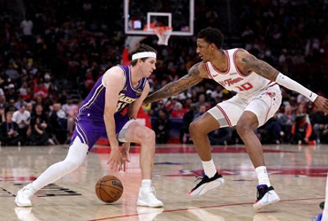 轰70+12+13！双核爆锤火箭，老詹终于清醒了，湖人也迎来新的结局