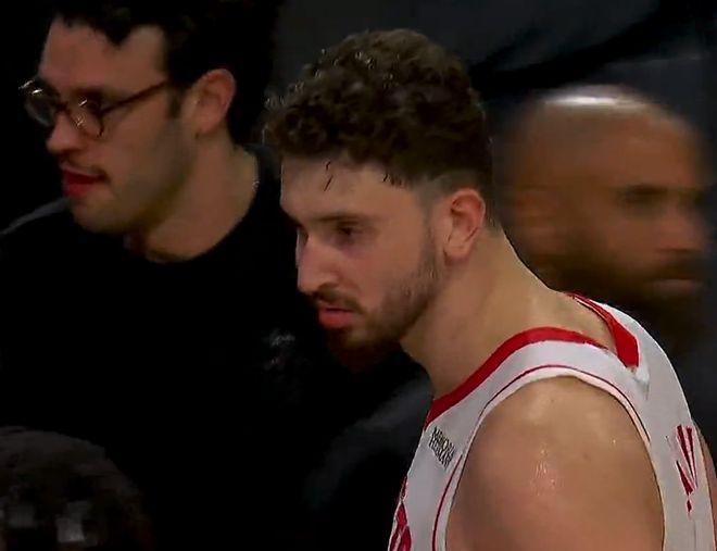 G5火箭胜湖人！申京面露杀气，奥科吉开心，詹姆斯转头离场！