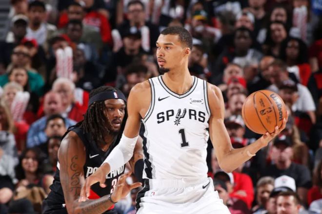 文班亚马轰27分7帽，马刺3-1拿到赛点！开拓者连续两场遭大逆转