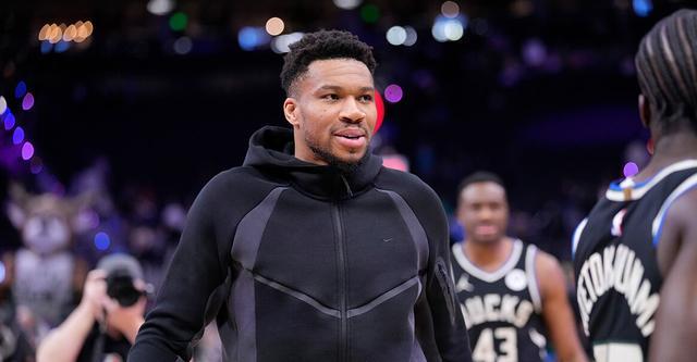 Shams：字母哥的目标是在赛季结束前与他的兄弟们同场比赛