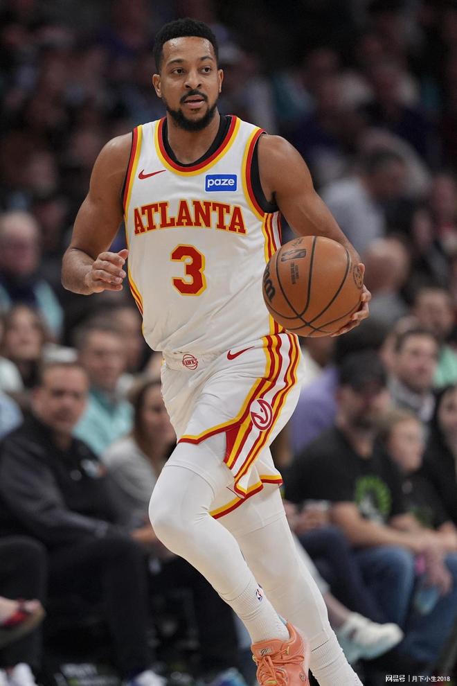 库明加持续闪耀季后赛，勇士后悔没？交着巨额奢侈税却无缘季后赛