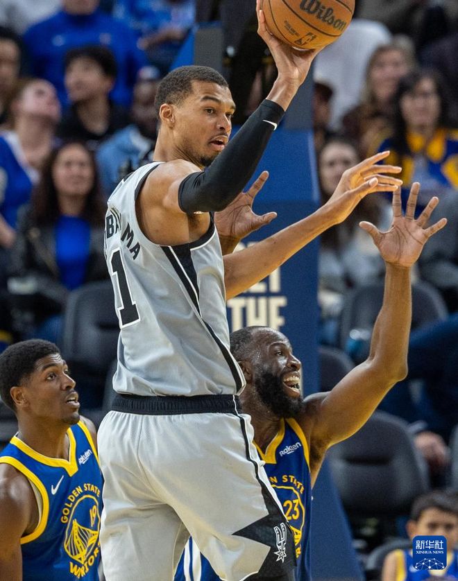 少年加冕绽锋芒！NBA最佳防守球员揭晓，文班亚马全票当选