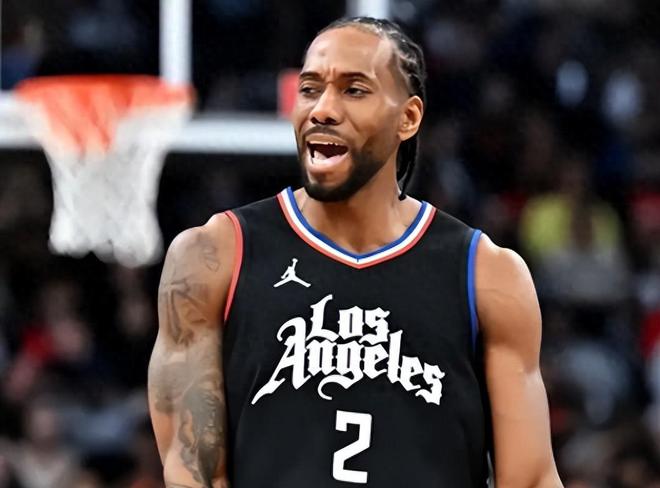 现役巨星50分次数：伦纳德仅1次，杜兰特9，库里15，仅一人破20