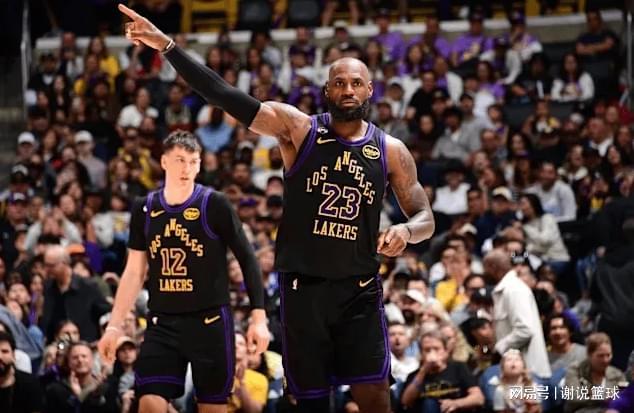 媒体预测系列赛结果：湖人仅14%概率晋级，火箭横扫需克服两难题