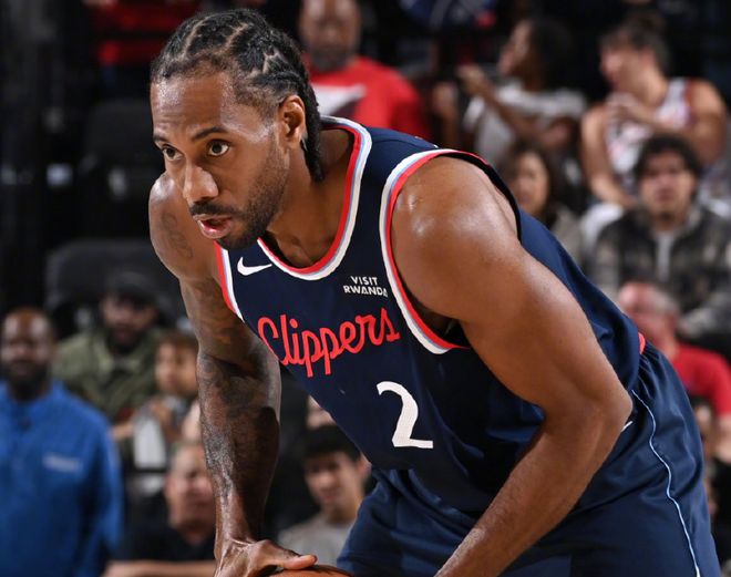 小卡29分7板8助，快船击溃尼克斯，升西部第八！球队磨合渐入佳境