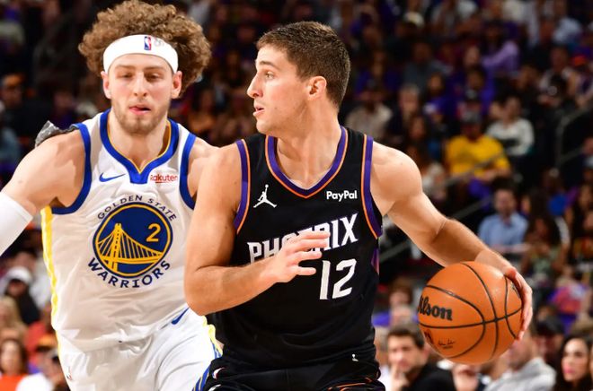 附加赛与常规赛相比判若两人，太阳后场大将很难在季后赛得到重用