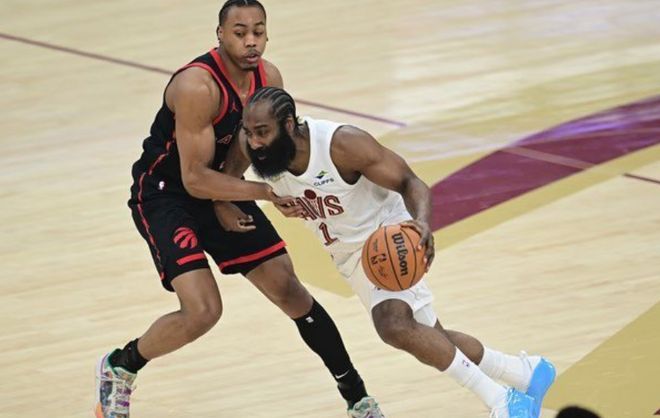 哈登这次足够强硬！赢得天王山之战，骑士占据主动