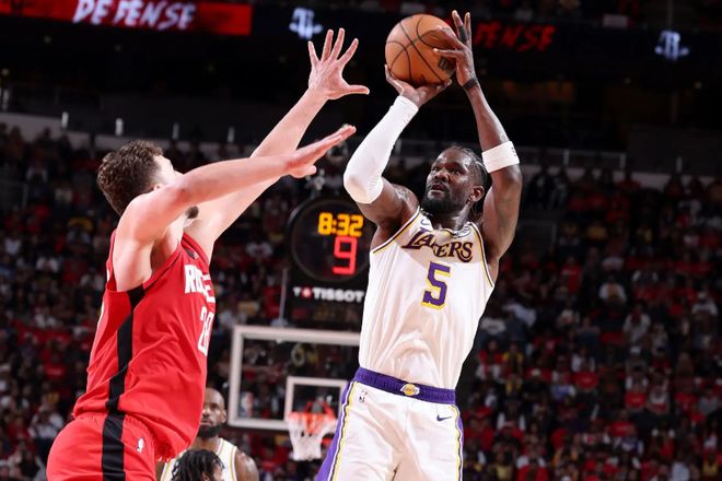 高效打出大号两双数据，湖人先发中锋的个人能力其实相当不错？