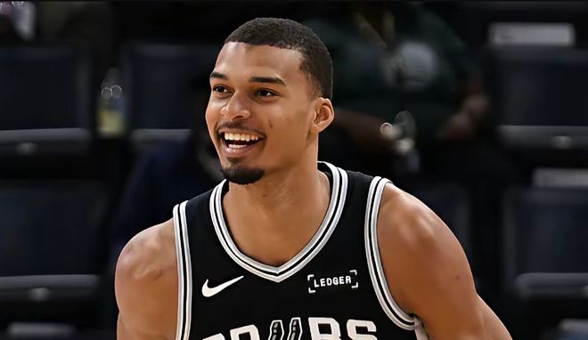 文班亚马登顶最新MVP榜首，这是联盟对防守球员的巨大认可！