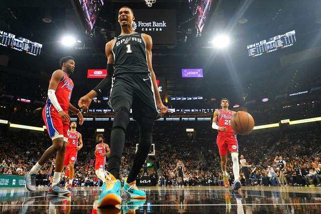 西部最新排名！掘金9连胜超湖人，火箭坐收渔利，快船第八稳了