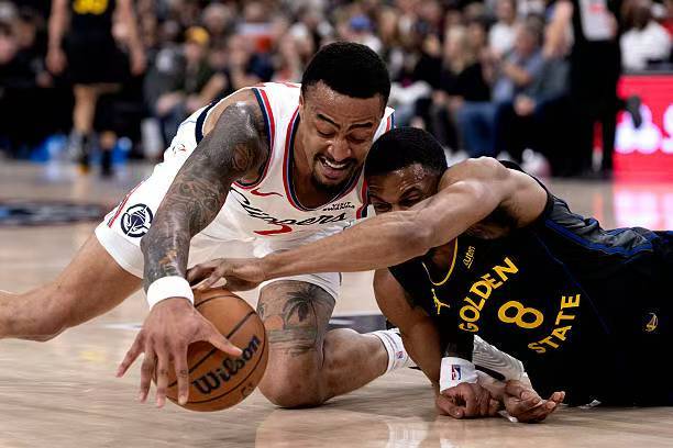 进攻端的负面影响越来越大，勇士下赛季还会留下这位后场大闸吗？