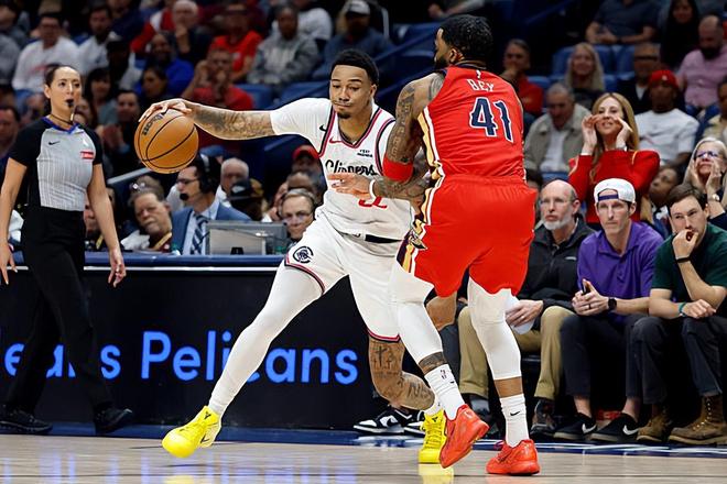 调整能力确实不错，但快船侧翼新星距离核心球员还有不小的差距？