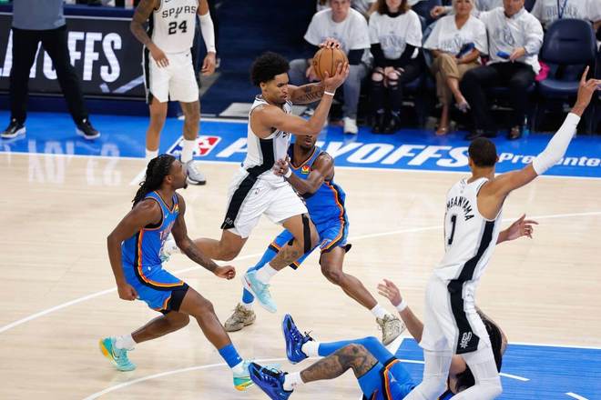 马刺新秀哈珀因伤缺席西决G2