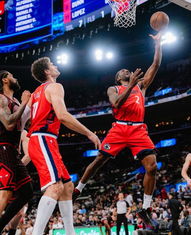 小卡28+4+3创生涯新高，吉迪三双难救主，快船复仇公牛夺4连胜