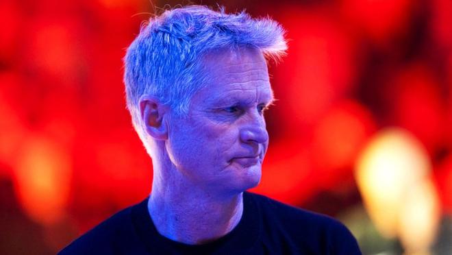 勇士队老板拉科布希望在与主帅科尔续约之前，得到科尔的一份保证