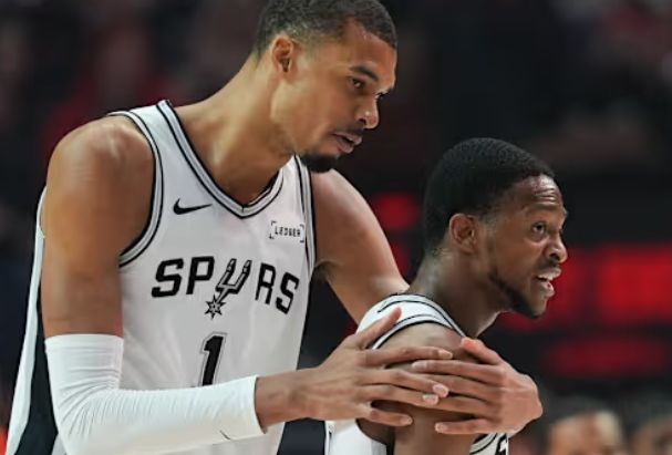 文班与福克斯：落后到大胜，只要一小步