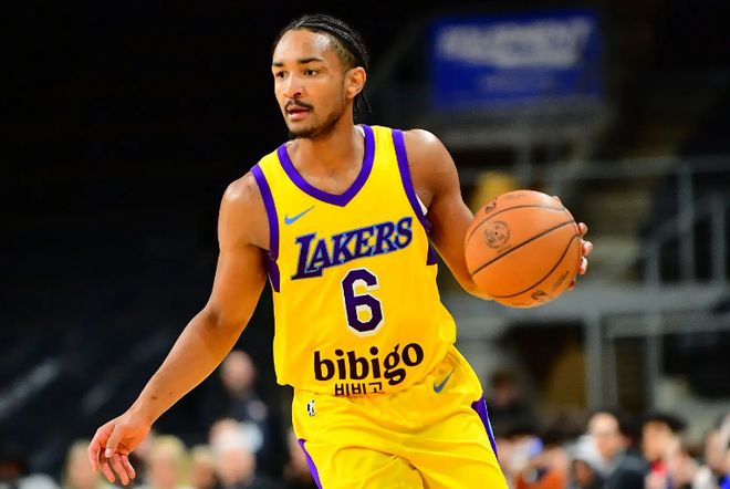 发展联盟的出场时间都开始减少了，湖人后场新星可能会被裁掉？