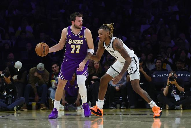 湖人送篮网10连败 东契奇41+8下场停赛里夫斯26+8+5