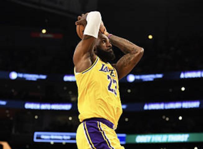 富保罗：我这辈子从未见过哪支球队会在失去詹姆斯后变得更强