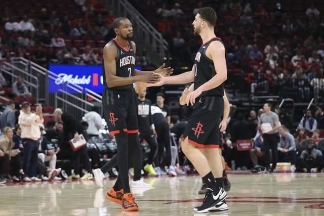 首轮火湖大战？詹杜季后赛或再次对决 话题度拉满令人期待