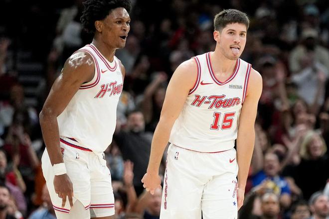 火箭队主动变阵！谢泼德改打替补，底薪大闸时隔25场，重回首发