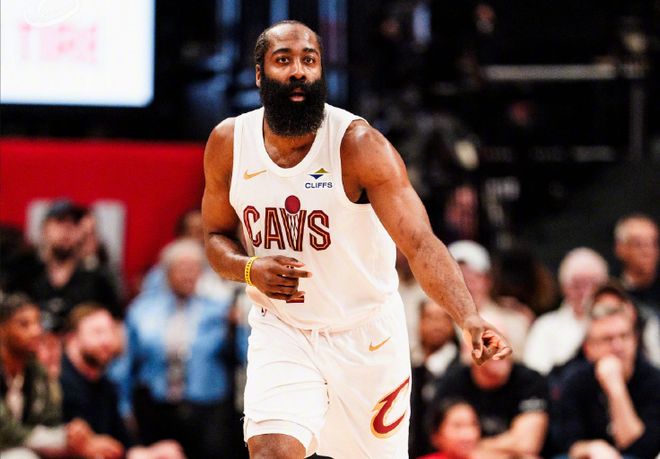 骑士逆转险胜3-2猛龙：哈登23+9季后赛破4000分 莫布利23+9