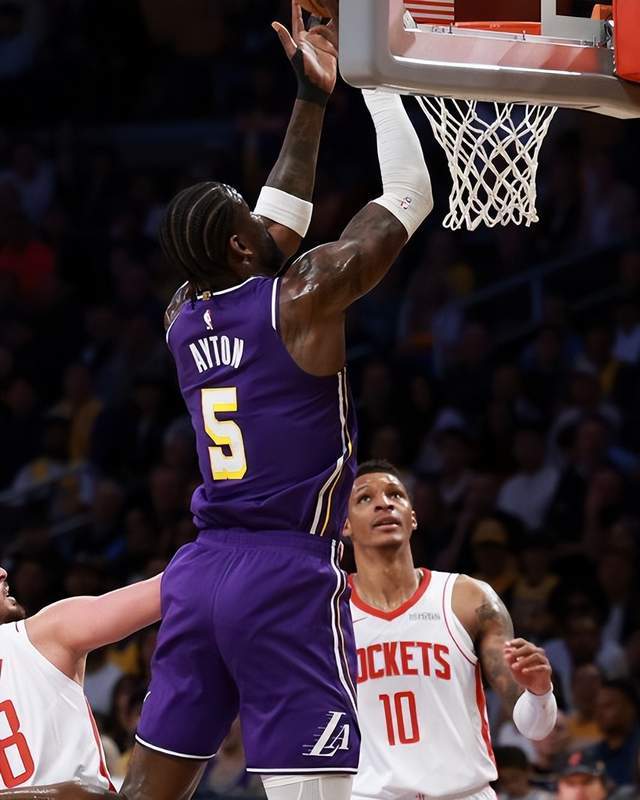 火箭再胜大比分2比3，湖人输在三点或被迫抢七，雷霆如沐春风