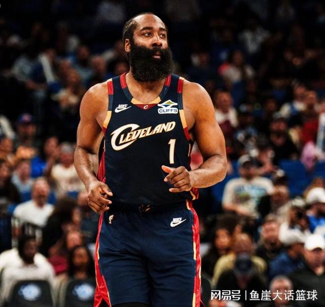 骑士两大败因出炉，哈登有好有坏！湖人旧将真该批，米切尔也犯错