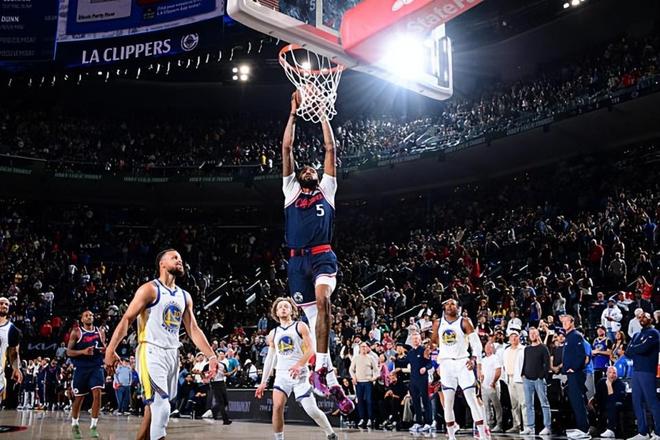 打得很卖力还无法发挥全部实力，快船锋线大将还会继续留队吗？