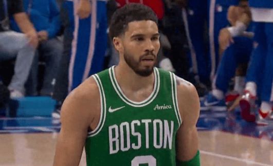 NBA季后1日战报首个3-3来了18冠王又输了东部第7爆发 进抢七大战