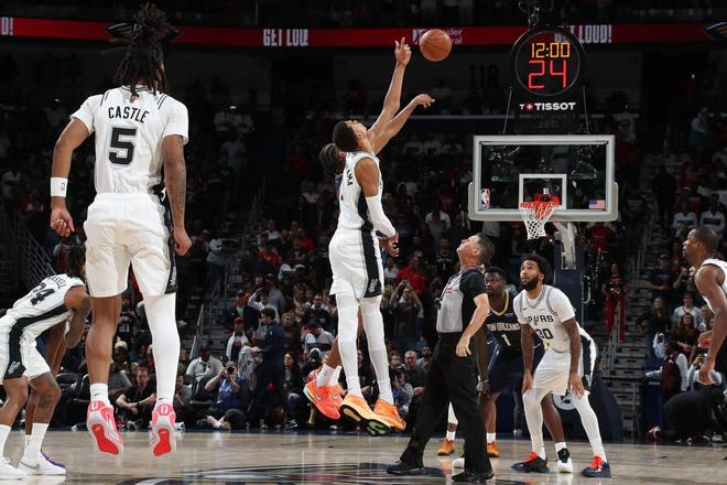 35+5！18+3！仅三年时间，曾经争状元的他俩，早已不是一个级别