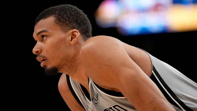 马刺队文班亚马有望伤愈复出，重返最佳阵容，角逐各项奖项