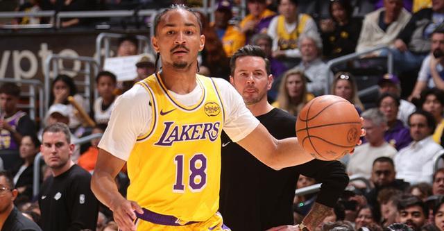 Shams：湖人已裁掉后卫科比-巴夫金