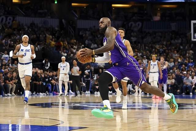 肯纳德绝杀湖人险胜魔术豪取9连胜，詹姆斯出场次数独享历史第一