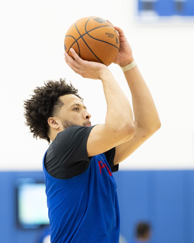 追成1平！坎宁安27+11活塞一节击溃魔术，哈里斯16+11班凯罗18分