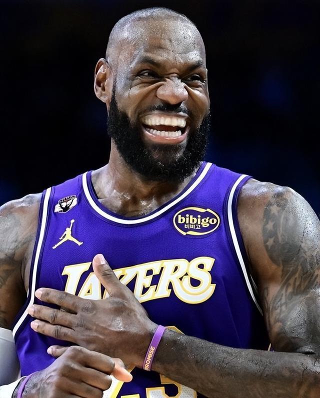 湖人七连胜露冠军相！41岁老詹14中13，搭档东契奇要躺拿第五冠？