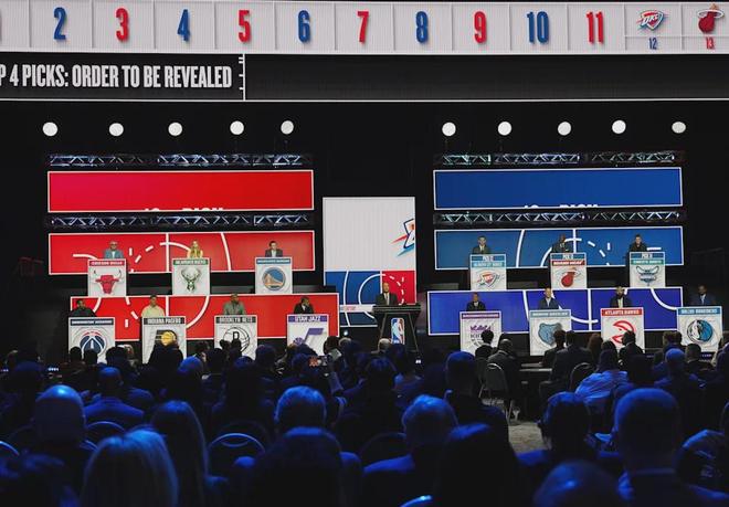 雄鹿保住2026年NBA选秀第10顺位
