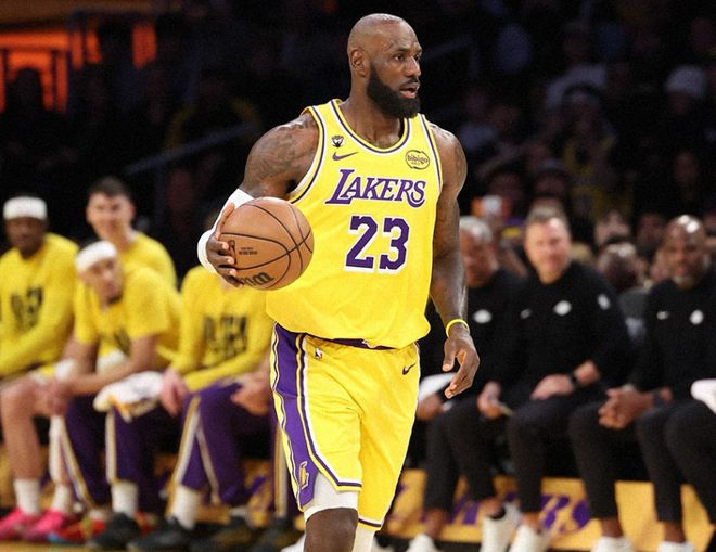 伦纳德又伤！湖人险胜快船，东契奇38分11助，湖人赢球也暴露问题