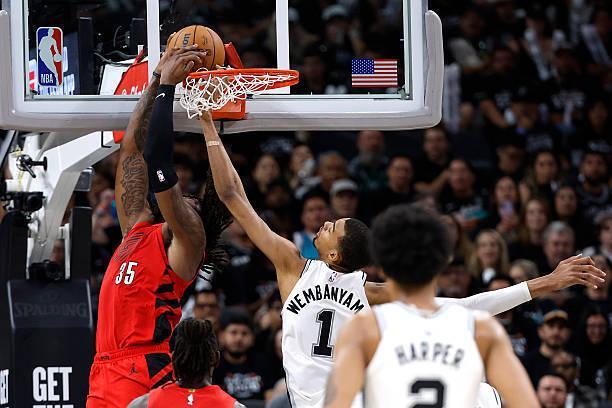 整个季后赛期间都表现不错，开拓者替补中锋会引起广泛的关注？