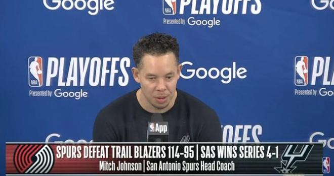 马刺淘汰开拓者发布会！米奇认可防守+赞2将发挥，强调团队篮球！