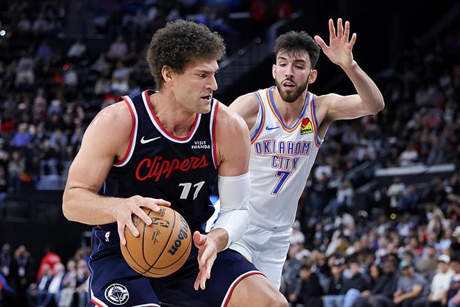 正负值-29！场上局面都差成这样了快船还让内线老将打了30多分钟