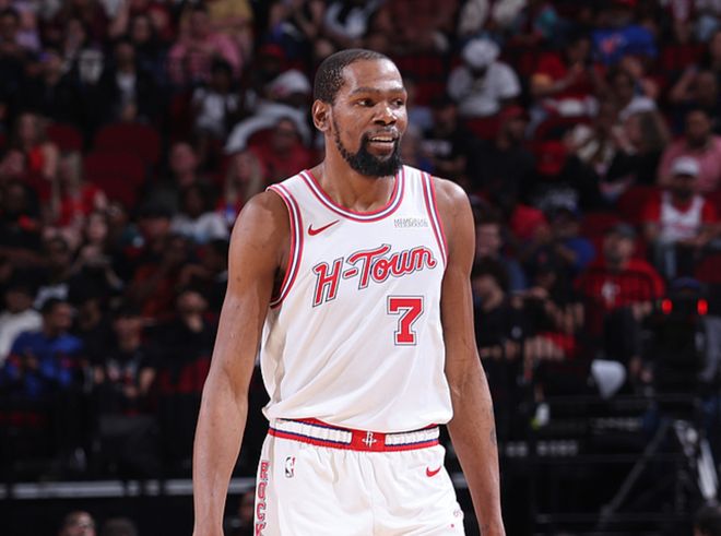 西部最新排名：火箭8连胜，湖人结束连败，3-5名差距缩小