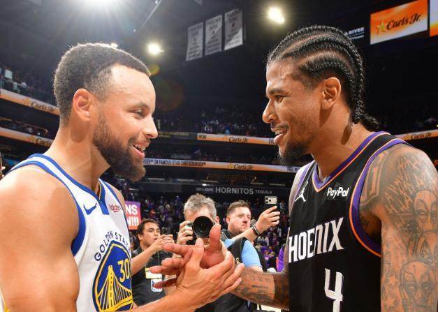 今夏可续约2年1.37亿！38岁库里放话：还会打很多年