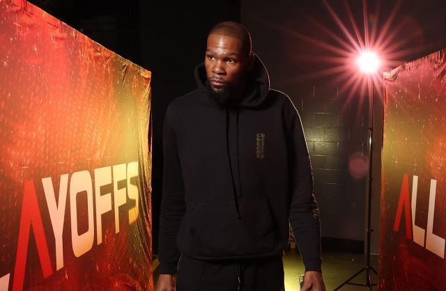 火箭队记开喷杜兰特未现身场边：他可能放弃火箭了