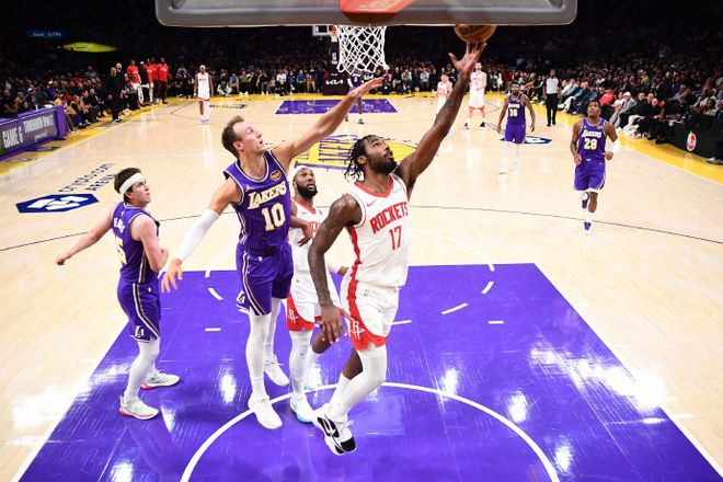 大比分2-3！湖人次节 被轰30-19 火箭客场续命成功 能4-3翻盘吗？