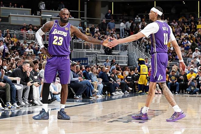 打出赛季最强之战！湖人替补中锋到了季后赛能否保持这样的水准？