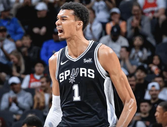 40分+15板+9帽!联盟第1!文班刷爆纪录,他要横扫MVP+DPOY+MIP