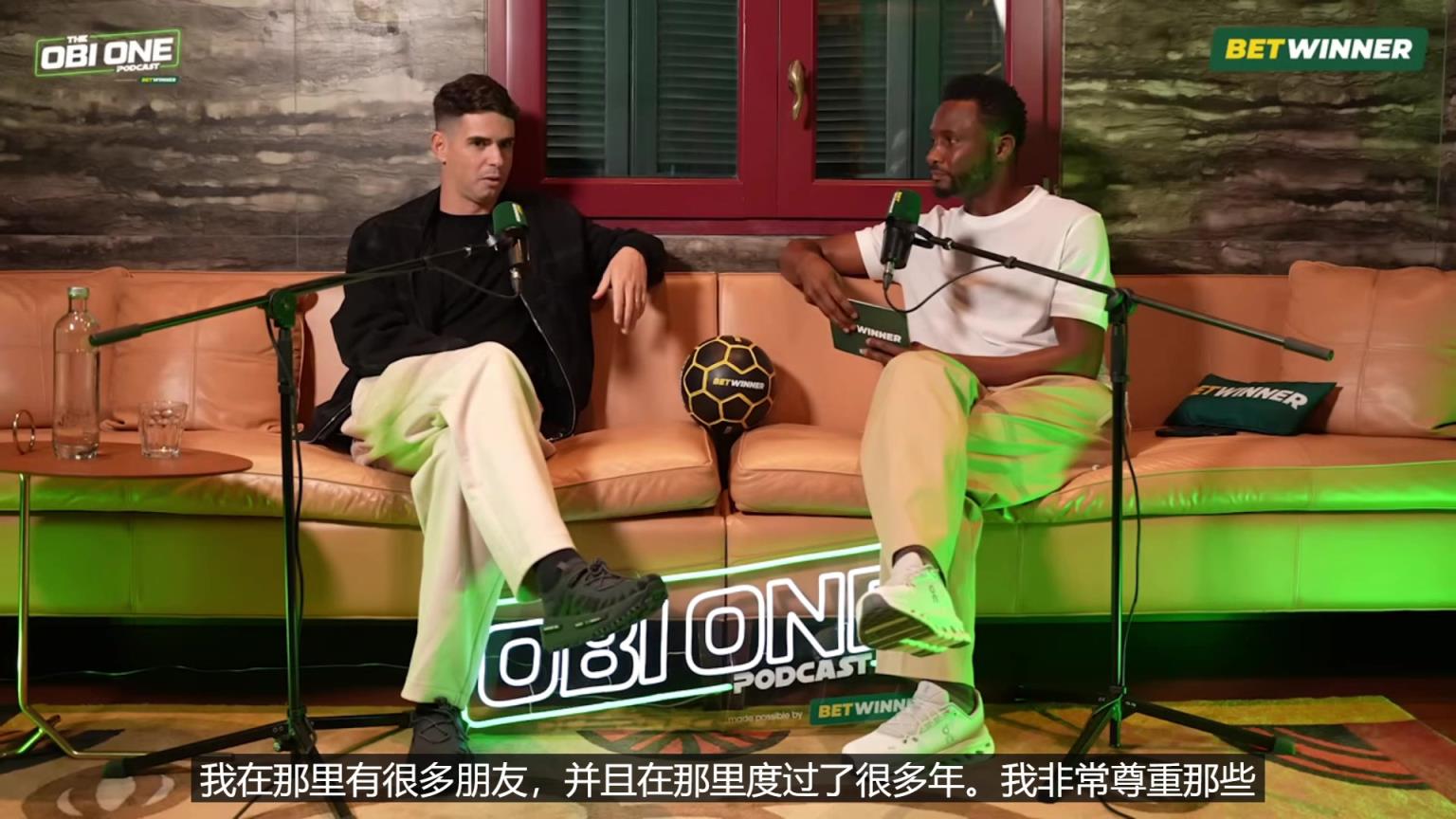 奥斯卡：人们常说中国不好，说中国人吃狗。这不是真的