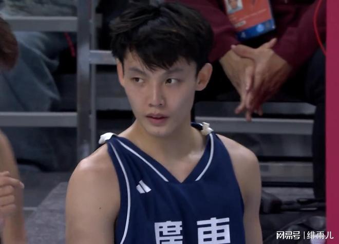 完爆胡明轩+碾压徐杰！广东队迎来顶级锋卫，男篮得分王驰援杜锋