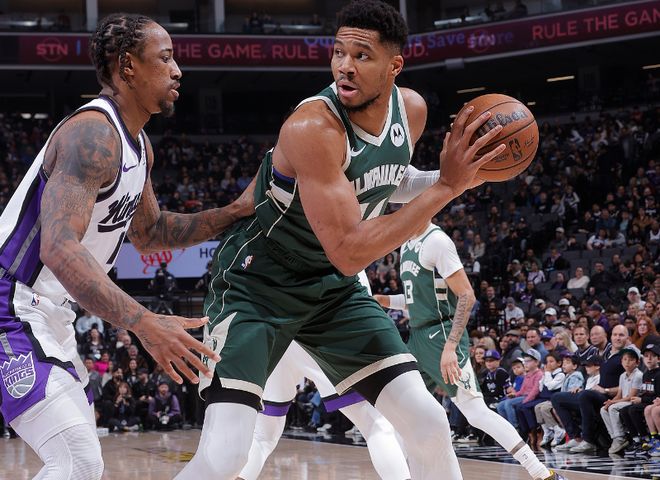 字母哥37+11雄鹿大胜送国王5连败 威少21+6拉文复出20分